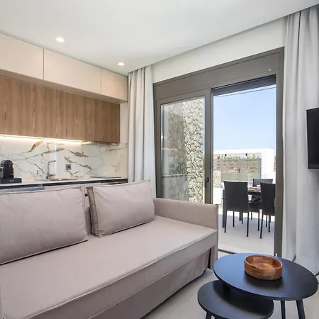 Nostos Luxury Apartment Kremastí