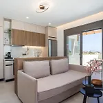 Nostos Luxury Apartament Kremastí
