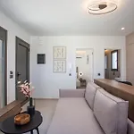 Nostos Luxury Kremastí