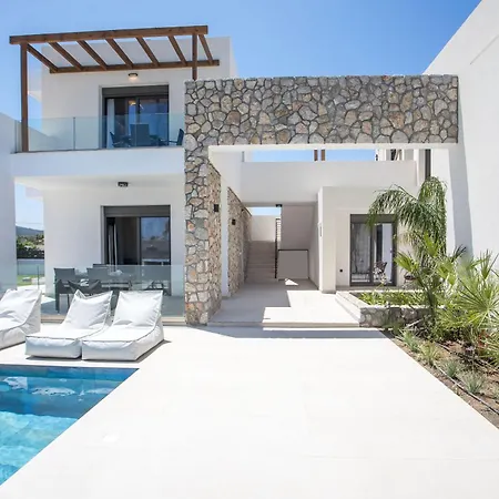Апартаменты Nostos Luxury *