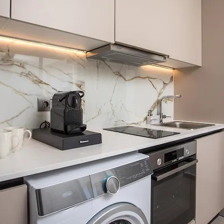 Nostos Luxury Apartamento *