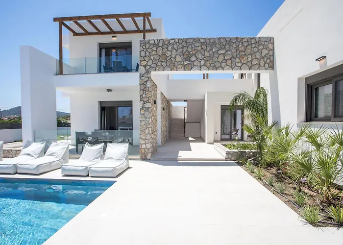 Апартаменты Nostos Luxury *