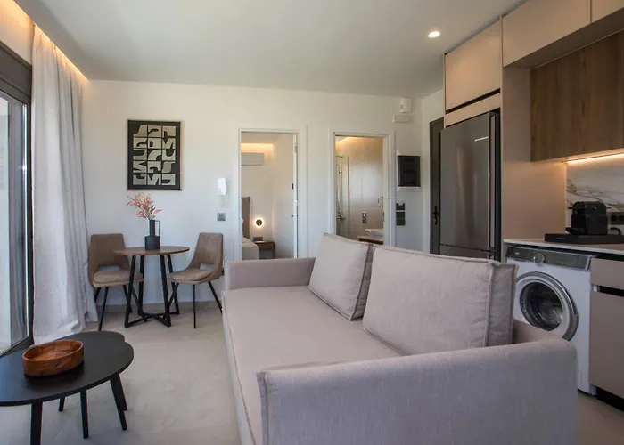 Nostos Luxury Apartamento Kremastí